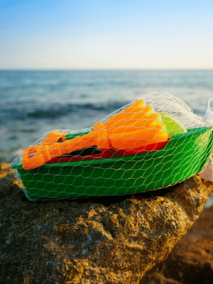 Beach Toy Set – Boat and Bucket Edition